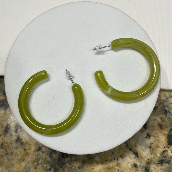 Green Resin Hoops - Picture 11 of 12